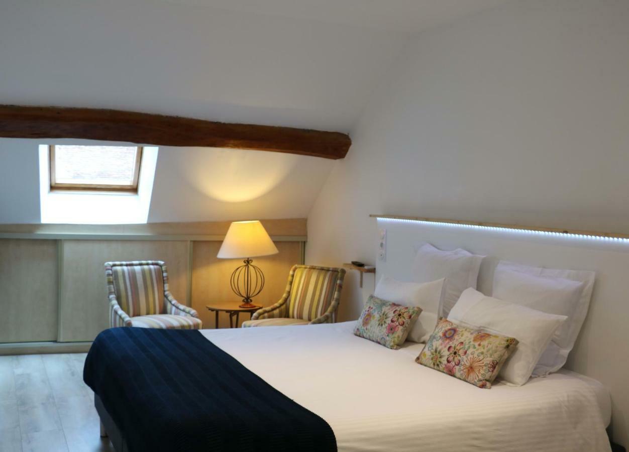 Bed and Breakfast Au Coeur De Nuits Esterno foto