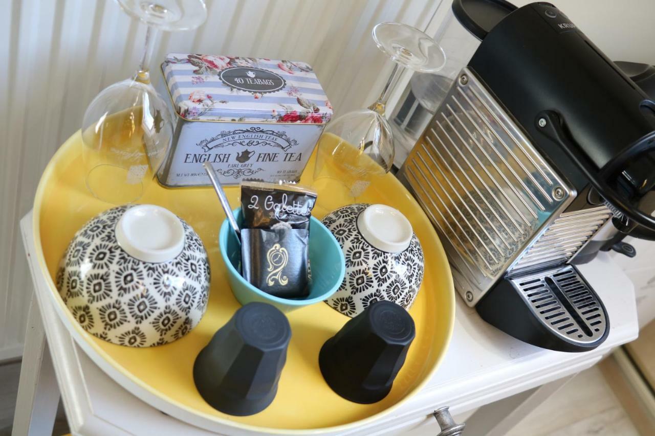 Bed and Breakfast Au Coeur De Nuits Esterno foto